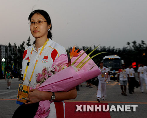 北京奥运会在即 中国女排队员入住奥运村_福州
