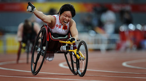 女子100米t53级:中国选手黄丽莎夺冠打破世界