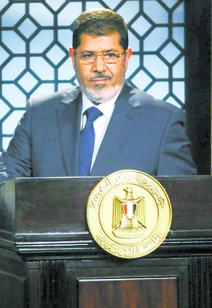 穆尔西着手组建埃及新政府 手中实权或大打折